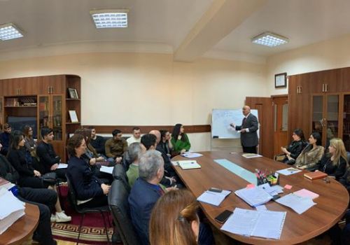 “Gürcüstanda erməni təşkilatlarının fəaliyyəti” mövzusunda elmi seminar